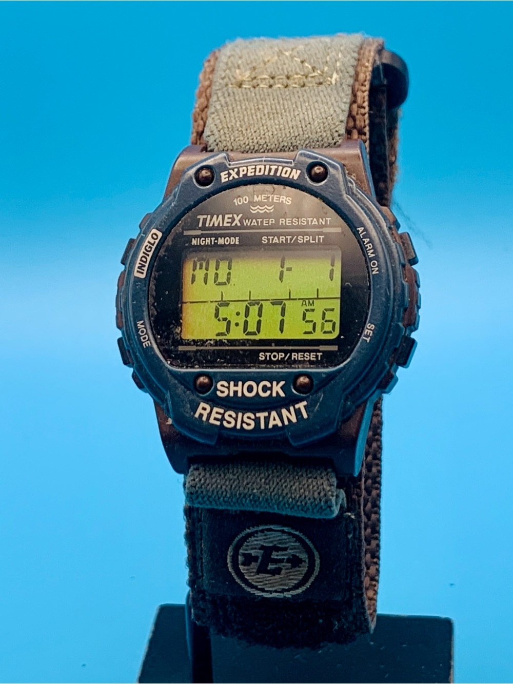 TIMEX EXPEDITION SHOCK Men’s Vintage 1997 Digital Watch Indiglo Working New Batt